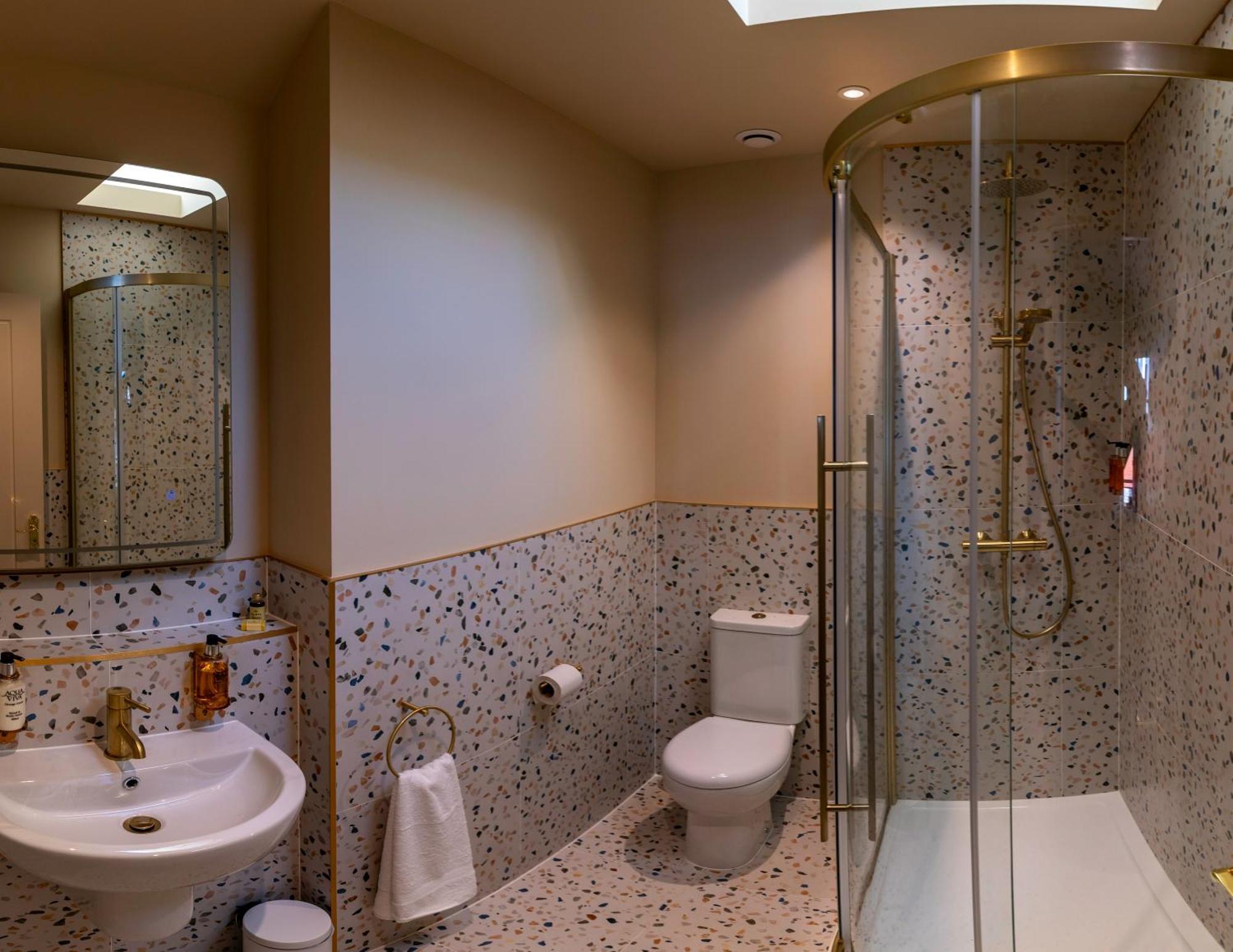The Mitre Inn غلاستونبري المظهر الخارجي الصورة